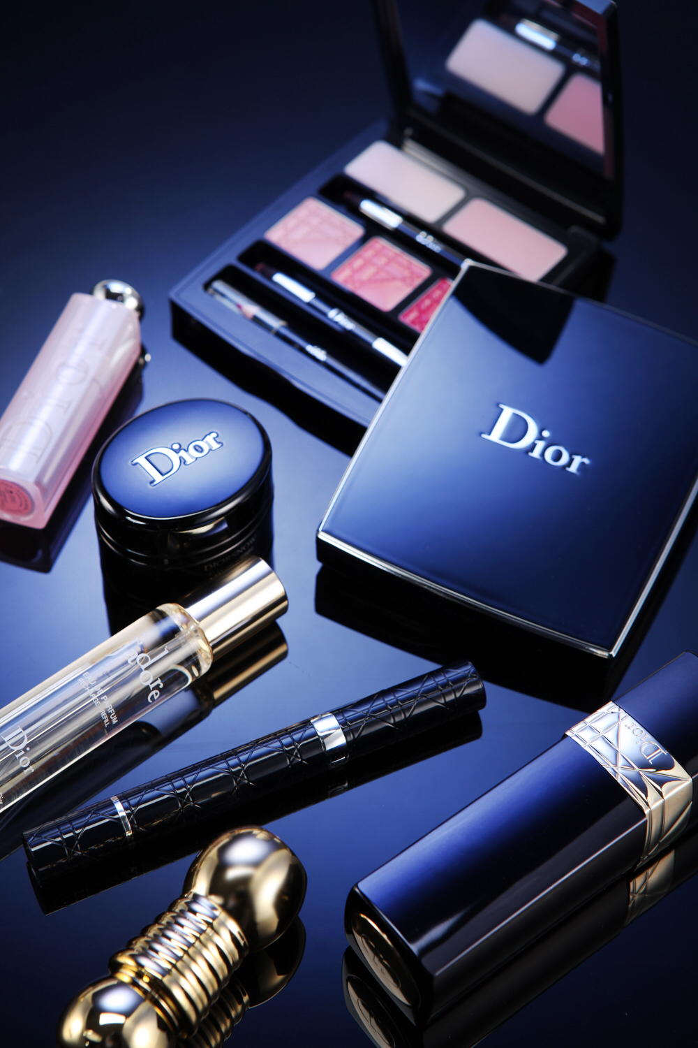 Selling cosmetics online Cosmetic