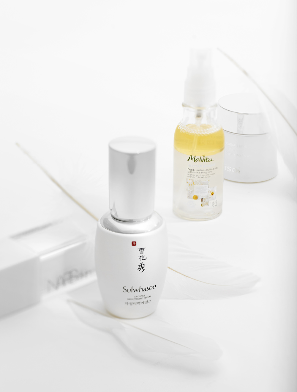 Seungsoo Lee - Cosmetic 01